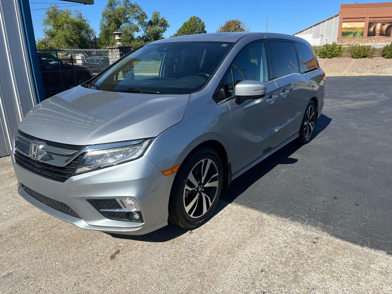 2018 Honda Odyssey Image 2