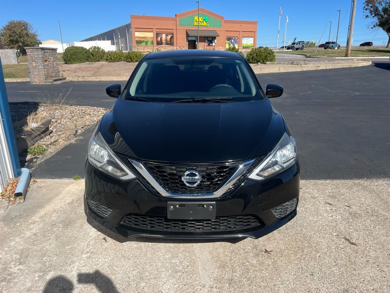 2016 Nissan Sentra Image 2