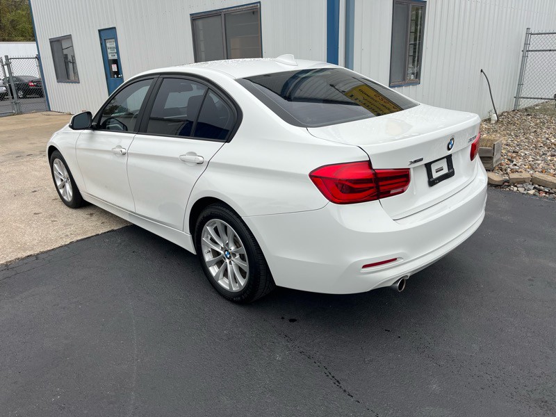 2016 BMW 3 Series Image 7