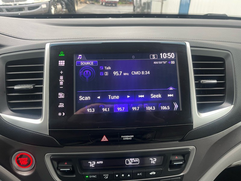 2016 Honda Pilot Image 16