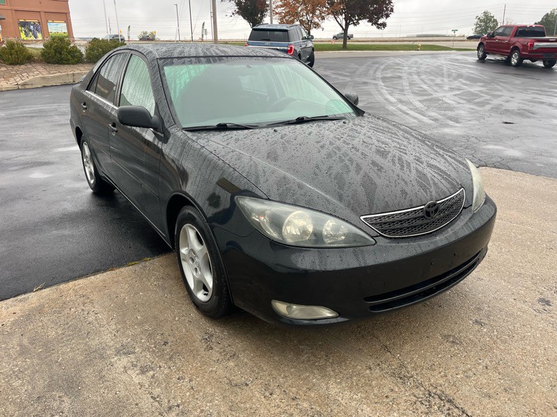 2002 Toyota Camry Image 4