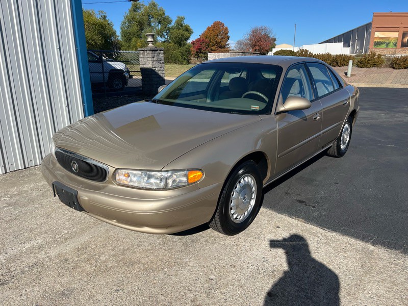 2005 Buick Century Image 2