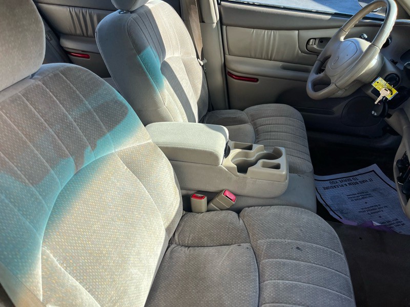 2005 Buick Century Image 9