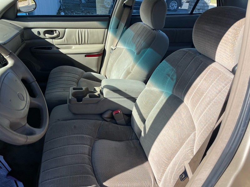 2005 Buick Century Image 14