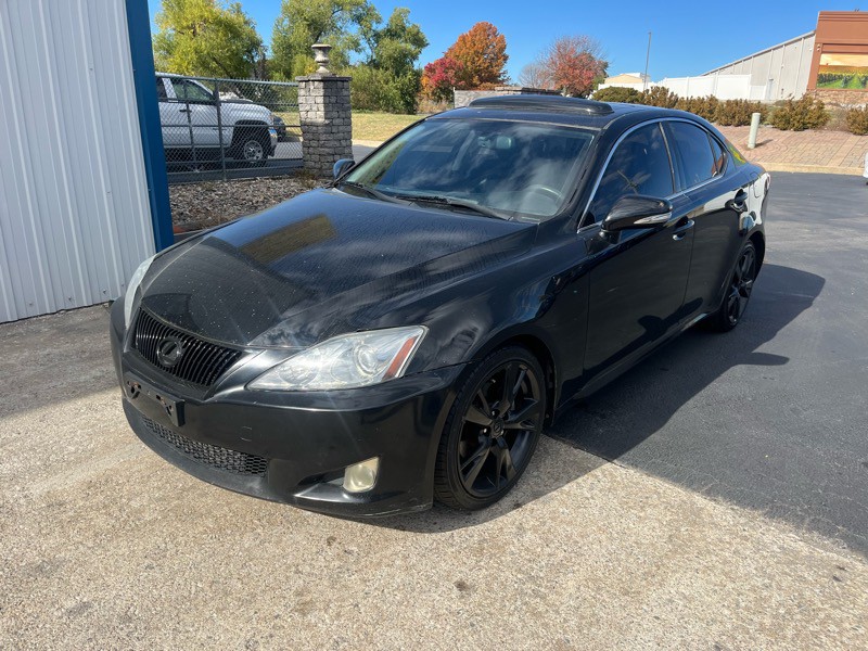 2009 Lexus IS Image 2