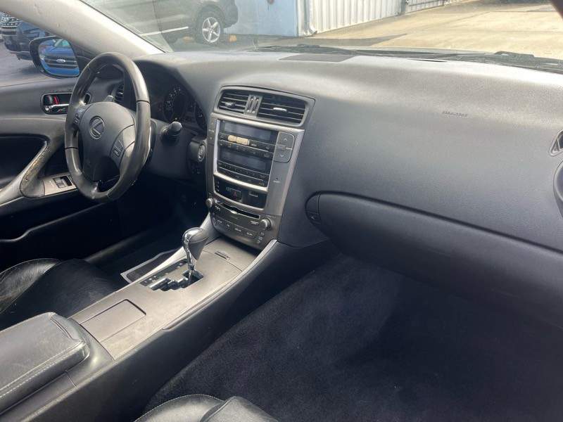 2009 Lexus IS Image 7