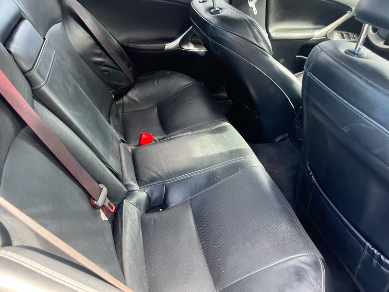 2009 Lexus IS Image 11