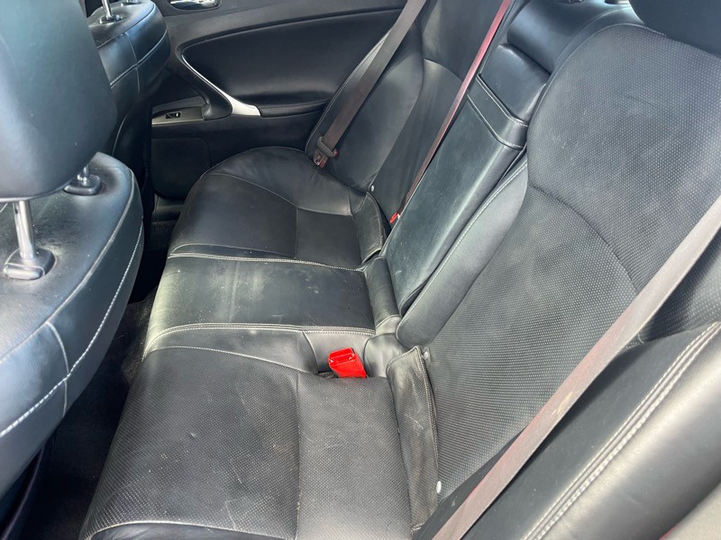 2009 Lexus IS Image 12