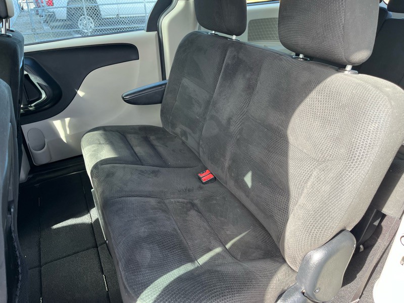 2016 Dodge Grand Caravan Image 14