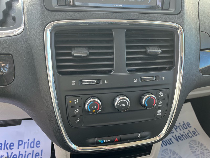 2016 Dodge Grand Caravan Image 18