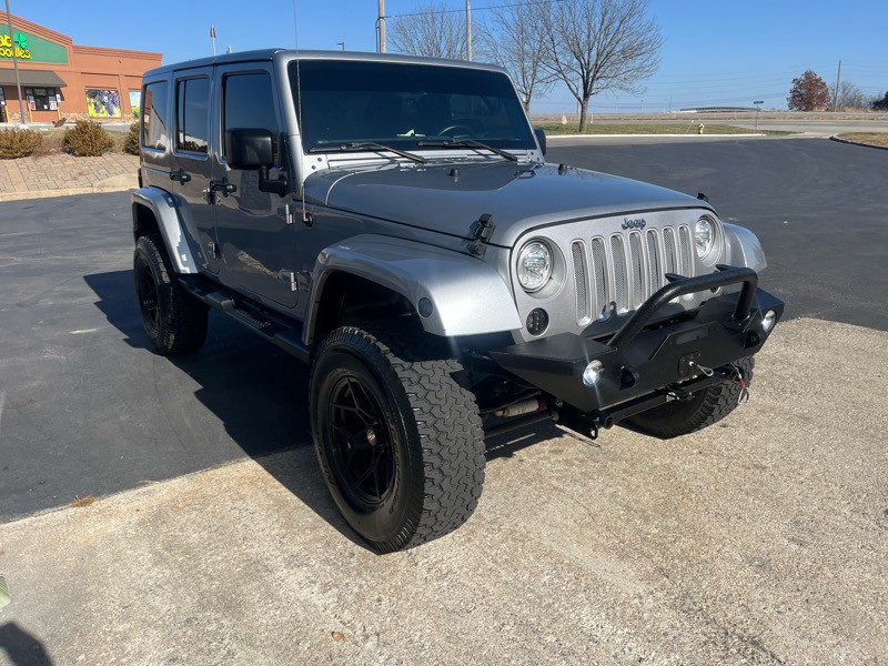 2017 Jeep Wrangler Image 4