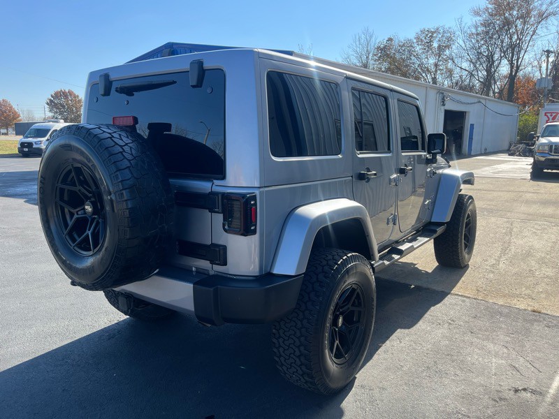 2017 Jeep Wrangler Image 5