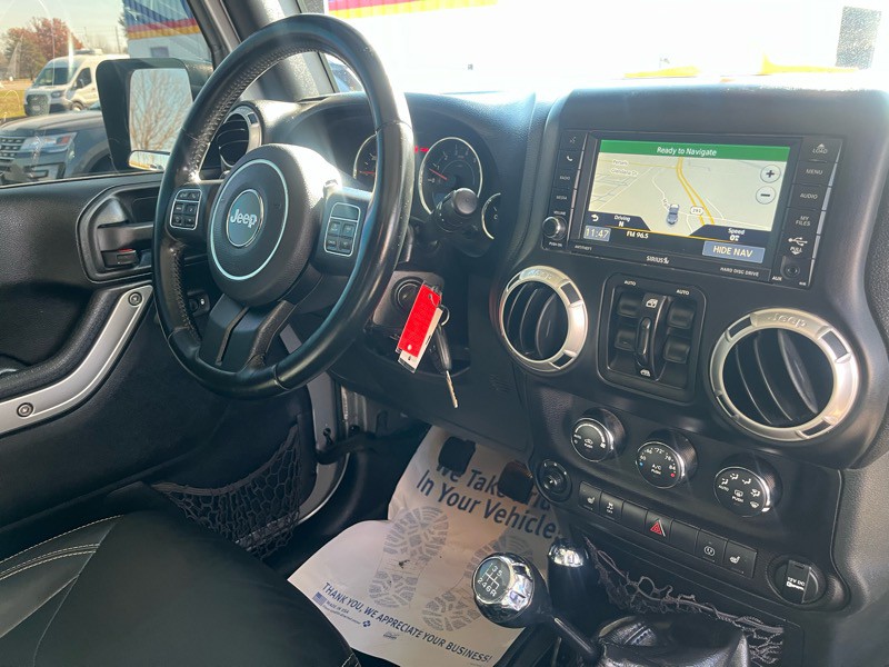 2017 Jeep Wrangler Image 11