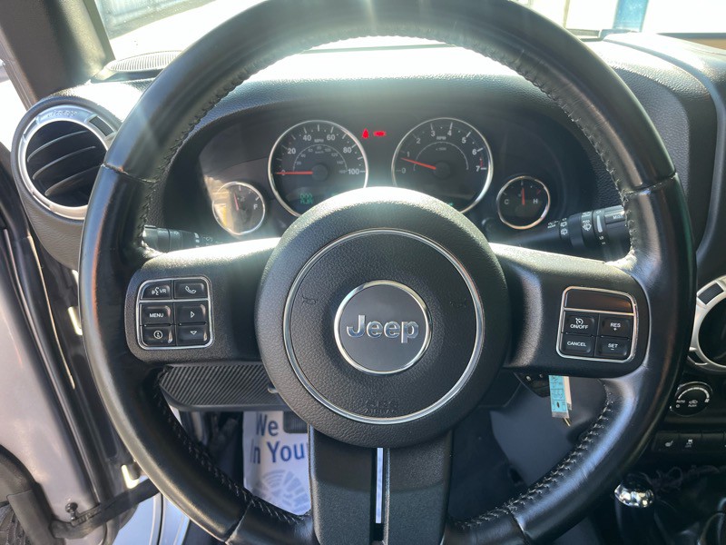 2017 Jeep Wrangler Image 19