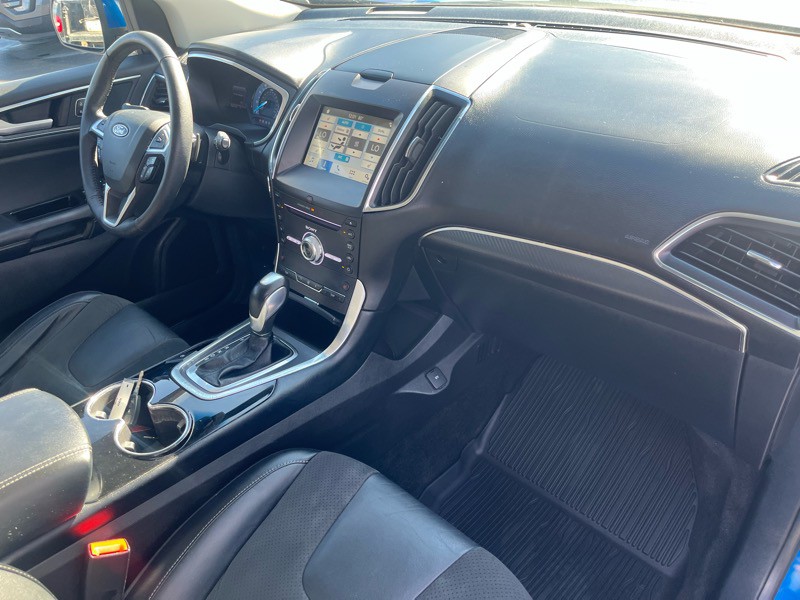 2018 Ford Edge Image 9