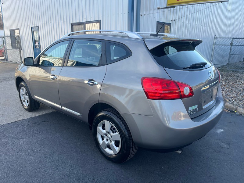 2015 Nissan Rogue Image 6