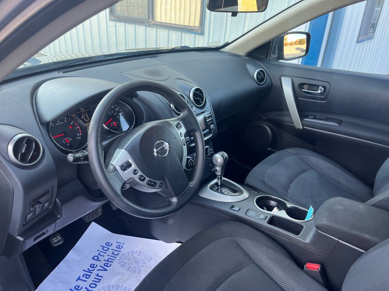 2015 Nissan Rogue Image 13