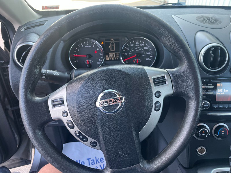 2015 Nissan Rogue Image 17