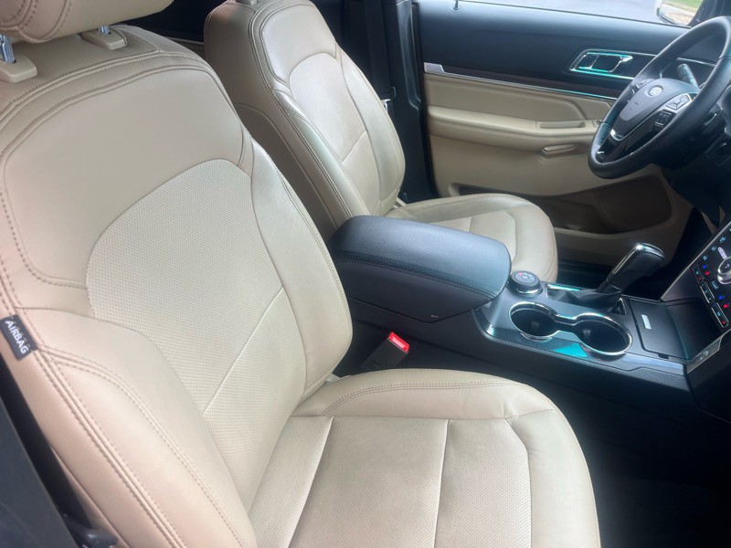 2016 Ford Explorer Image 10