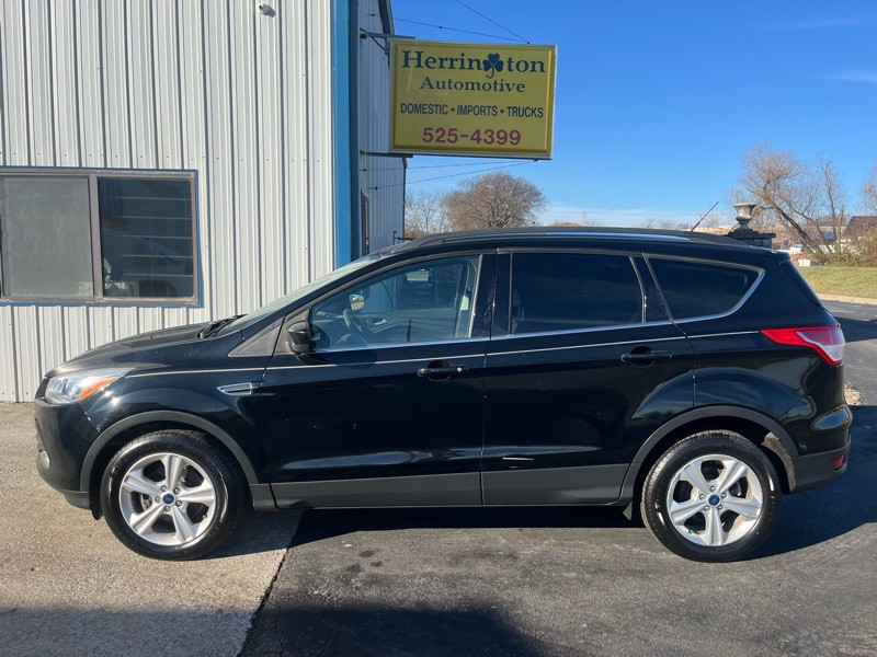 2016 Ford Escape Image 1