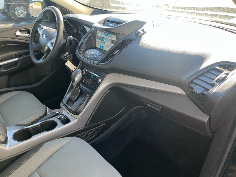 2016 Ford Escape Image 9