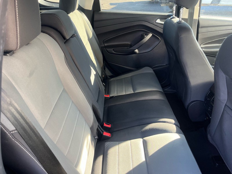 2016 Ford Escape Image 12