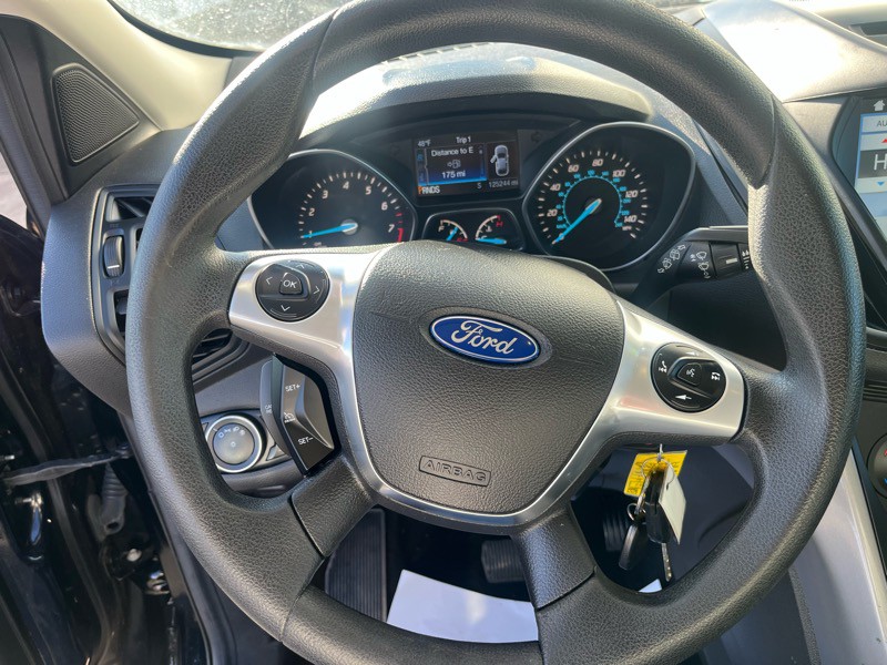 2016 Ford Escape Image 18