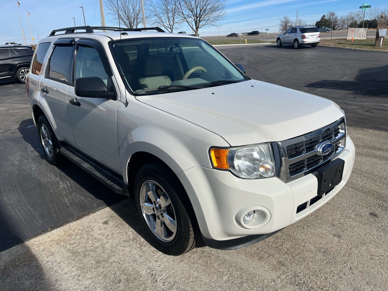 2011 Ford Escape Image 4