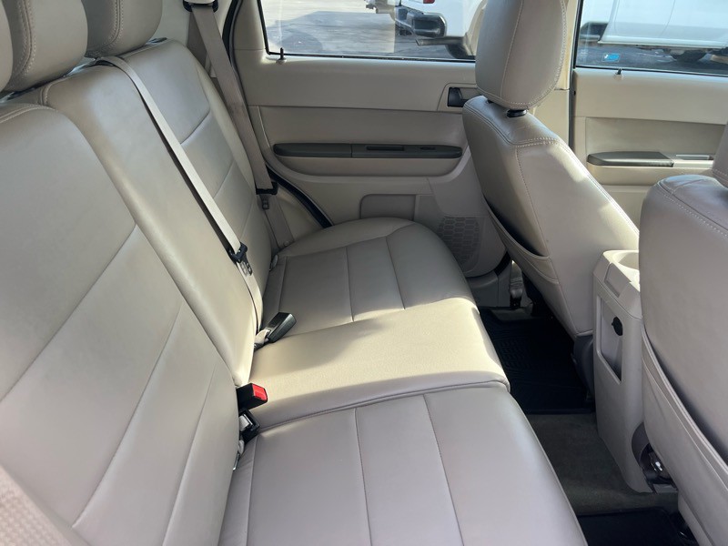 2011 Ford Escape Image 12