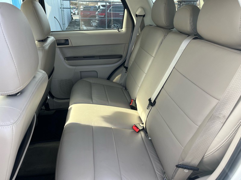 2011 Ford Escape Image 13