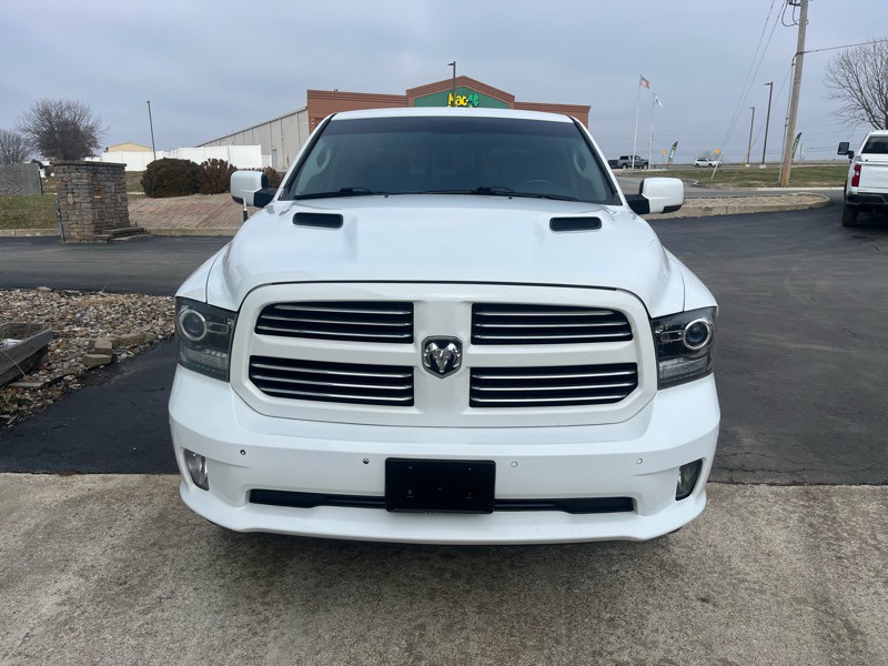 2017 RAM 1500 Image 3