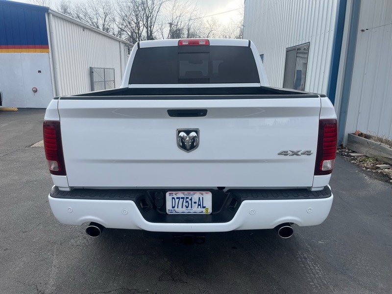 2017 RAM 1500 Image 6