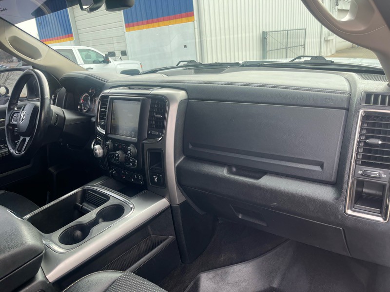2017 RAM 1500 Image 8