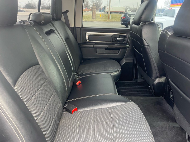 2017 RAM 1500 Image 11