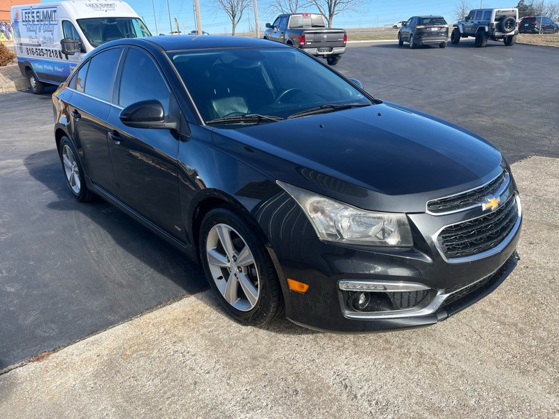 2015 Chevrolet Cruze Image 4