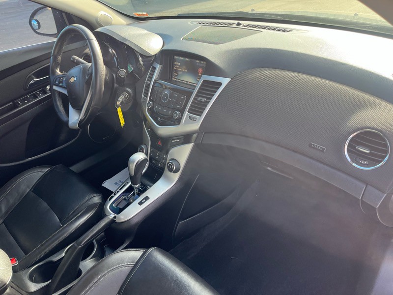 2015 Chevrolet Cruze Image 8