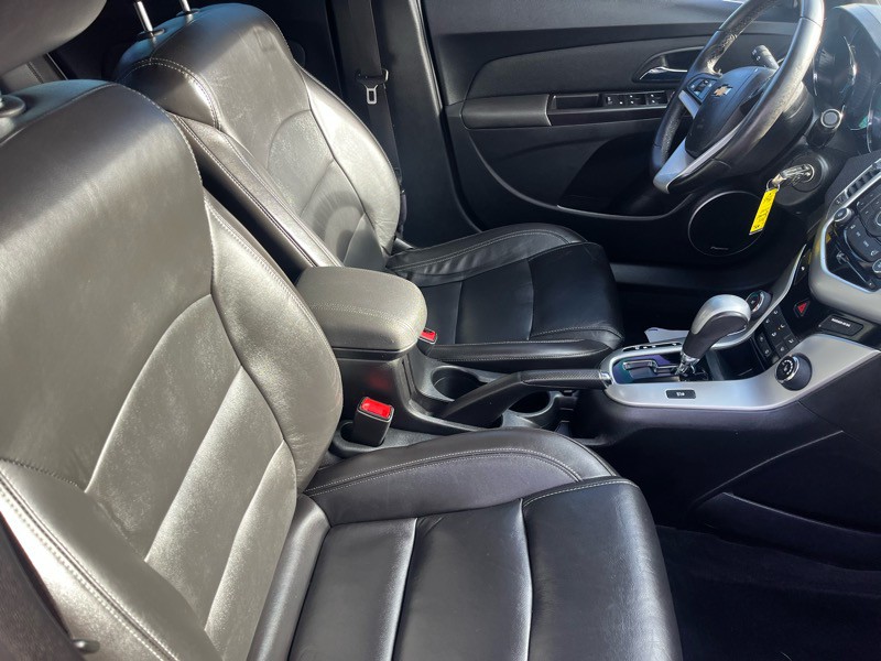 2015 Chevrolet Cruze Image 9