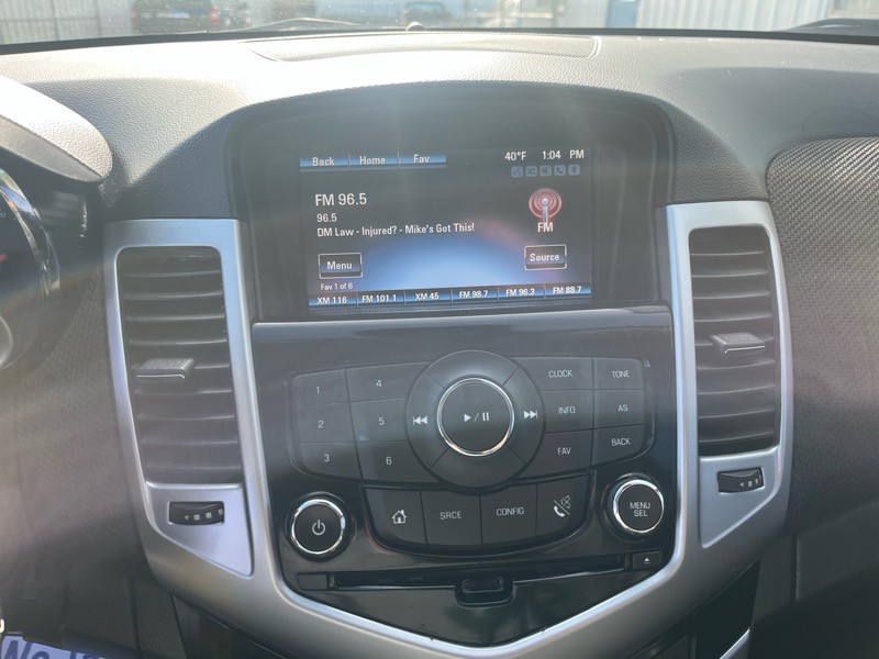 2015 Chevrolet Cruze Image 16