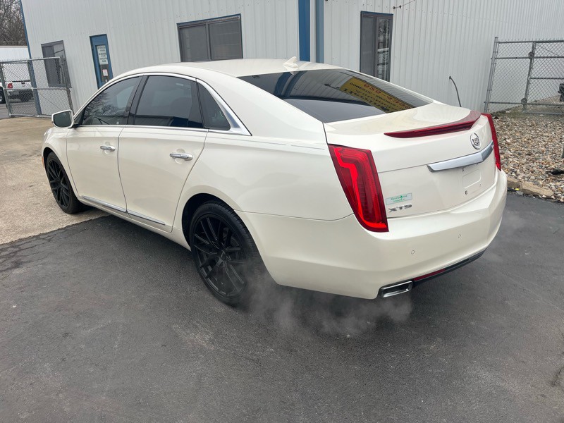 2013 Cadillac XTS Image 7