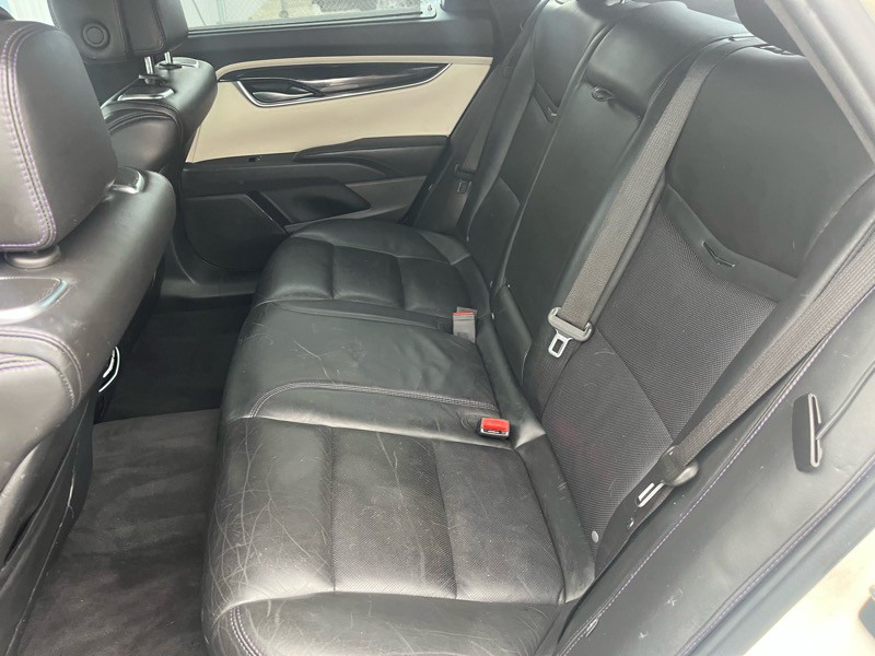 2013 Cadillac XTS Image 14