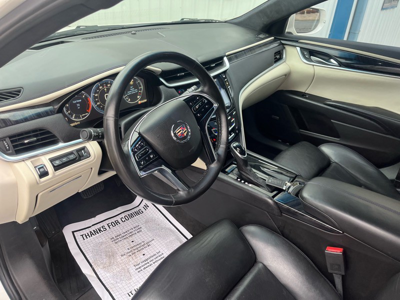 2013 Cadillac XTS Image 15