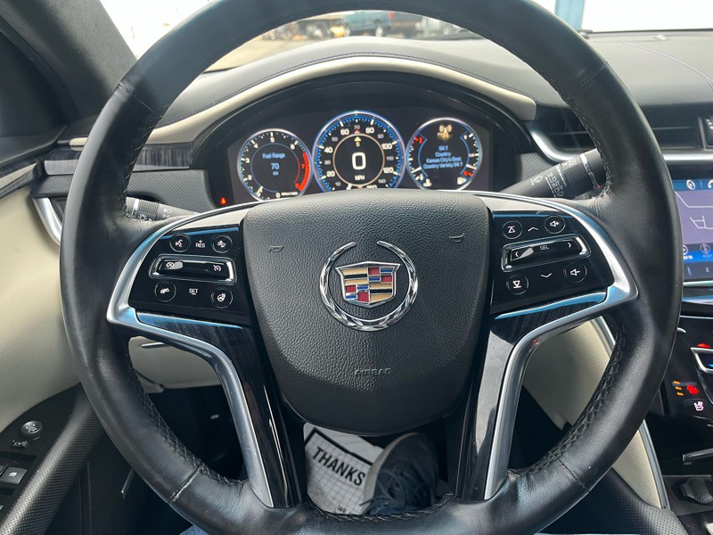 2013 Cadillac XTS Image 21