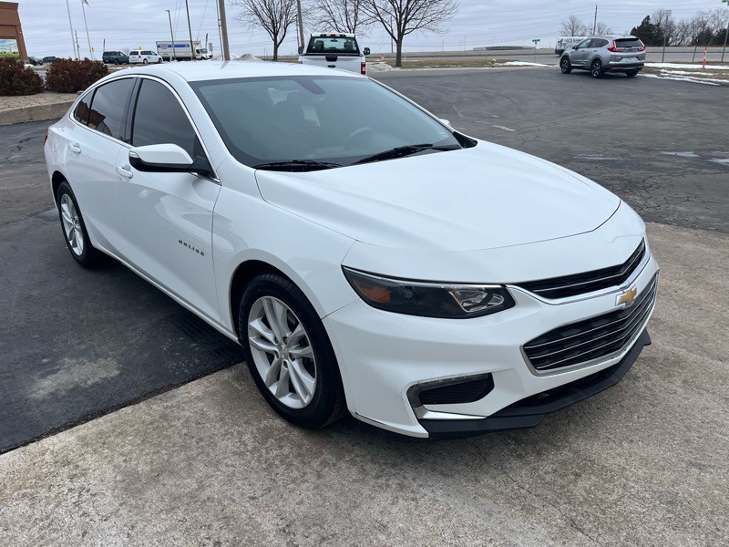 2018 Chevrolet Malibu Image 4