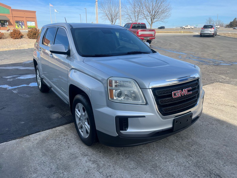 2016 GMC Terrain Image 4