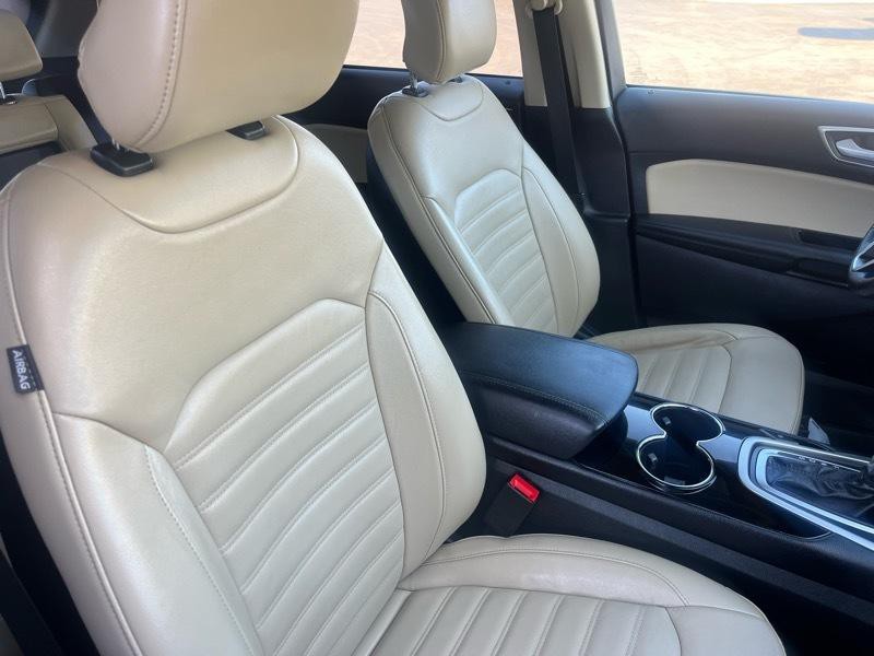 2018 Ford Edge Image 10