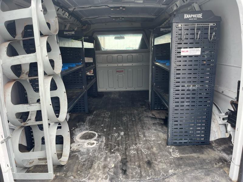 2021 Chevrolet Express Image 7