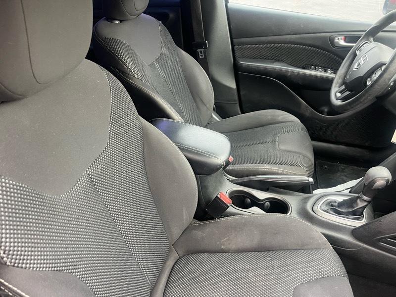 2015 Dodge Dart Image 8