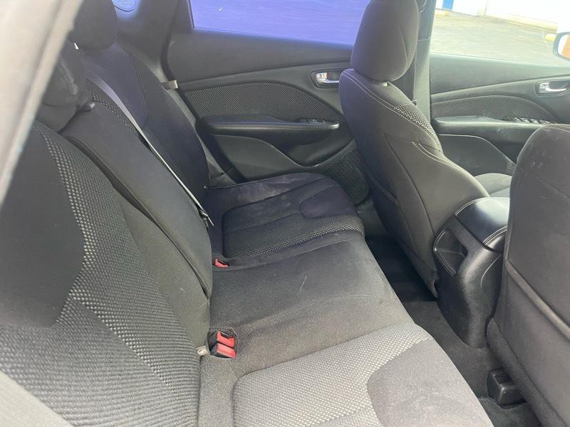 2015 Dodge Dart Image 10