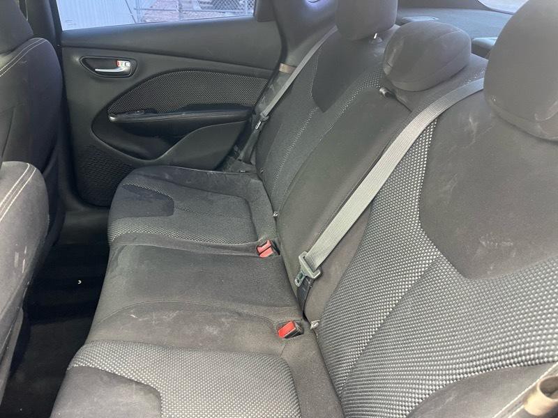 2015 Dodge Dart Image 11