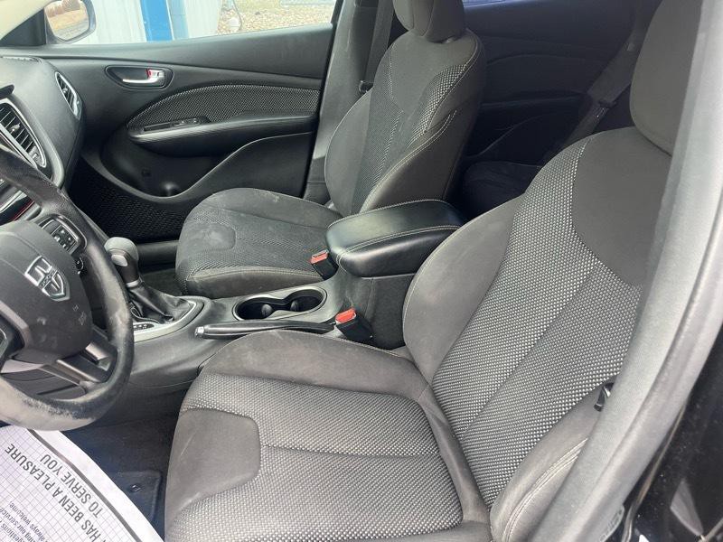 2015 Dodge Dart Image 13